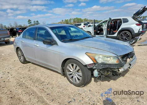 2011 Honda Accord Exl from USA, damaged, VIN 1HGCP2F86BA109353